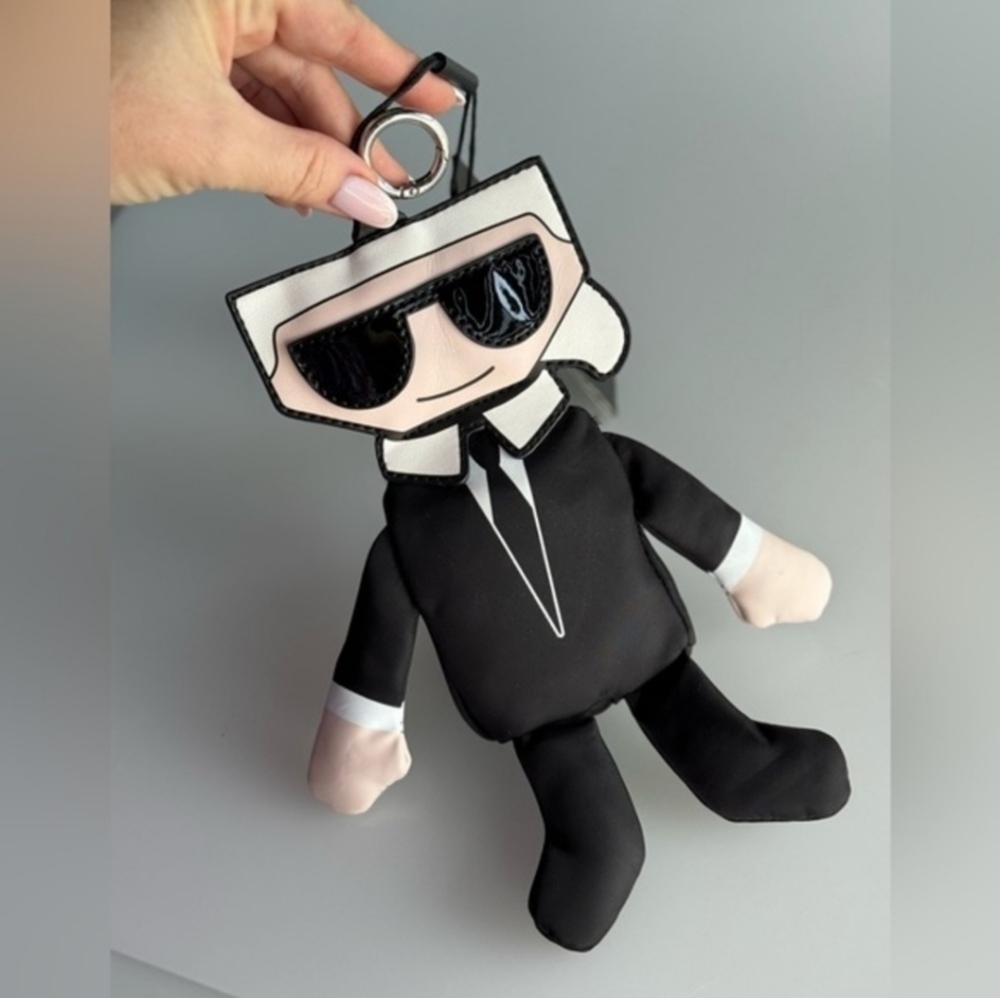 NWT Karl Lagerfeld tote keychain - Picture 1 of 6